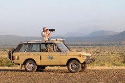 Safari in a Classic Range Rover - Kenya, December 2008